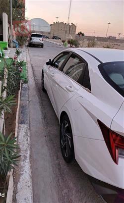 هیوندای ئەلەنترا